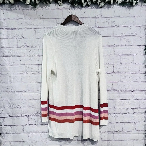 Torrid Cardigan Open Front Sweater Size 1 White Striped Pockets Long Sleeve Knit - Picture 4 of 12